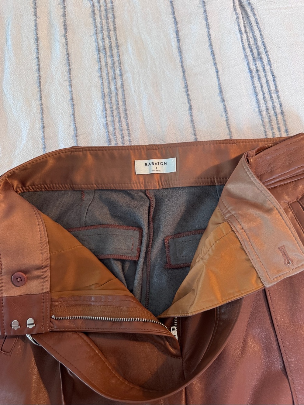 Aritzia faux leather - Picture 3 of 3